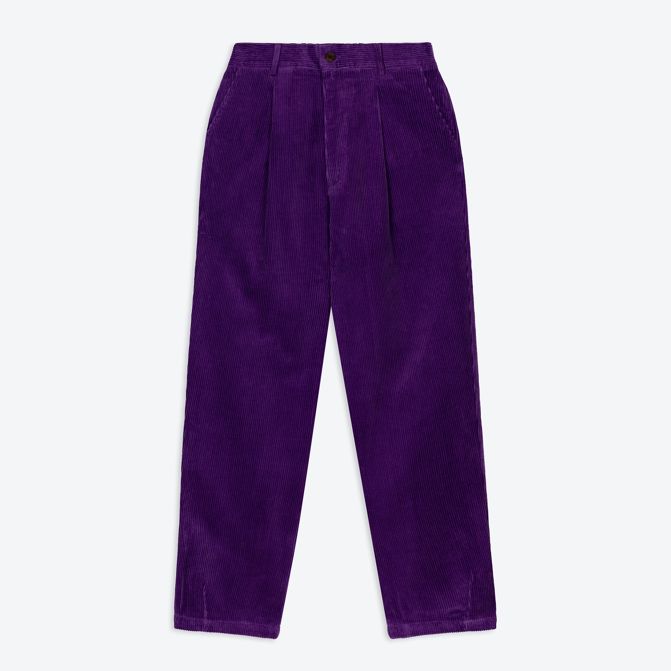 A pair of purple corduroy easy trousers with a waist size of 70 cm, featuring a four-pocket design, pleats, and belt loops.