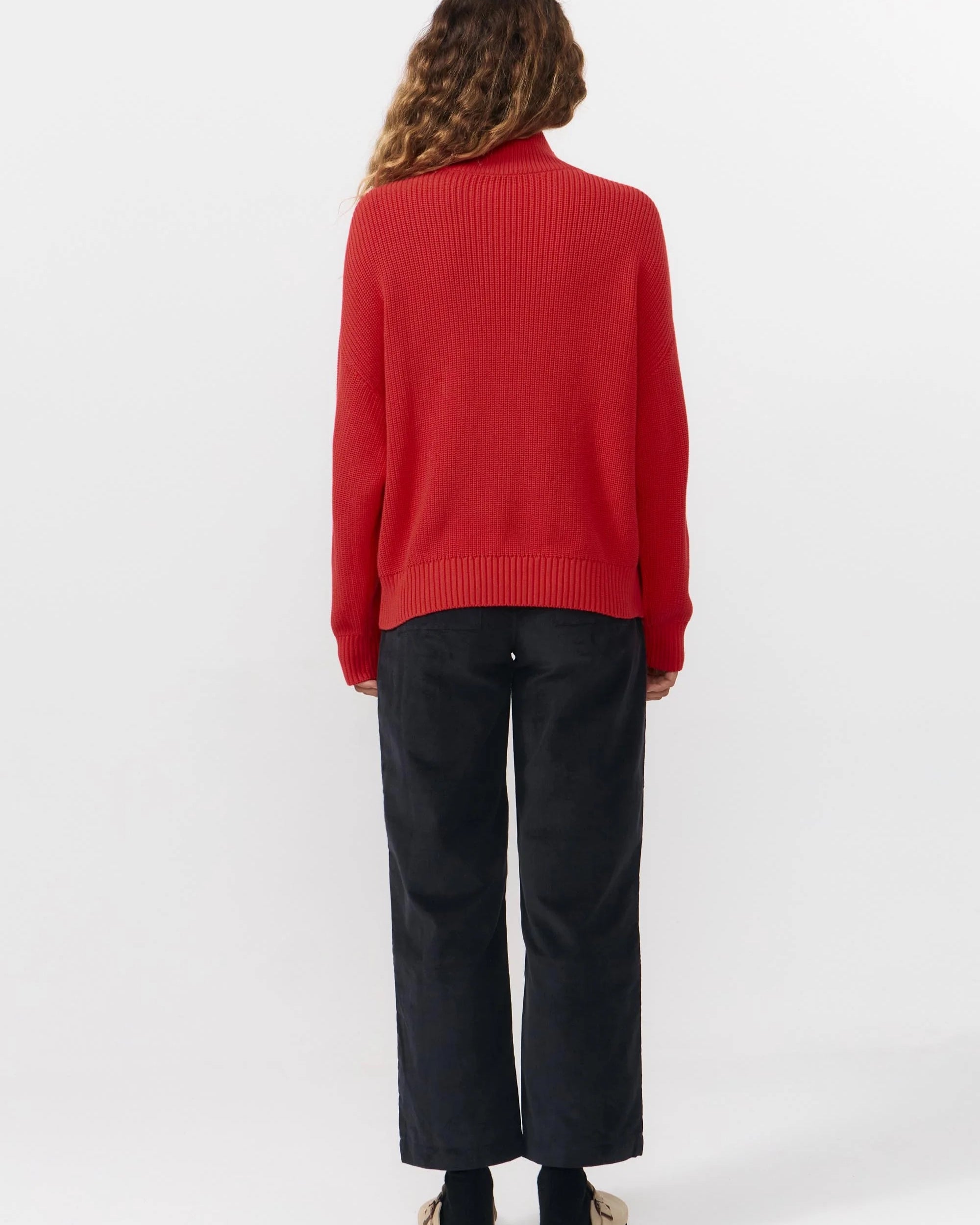 Shira jumper red on women