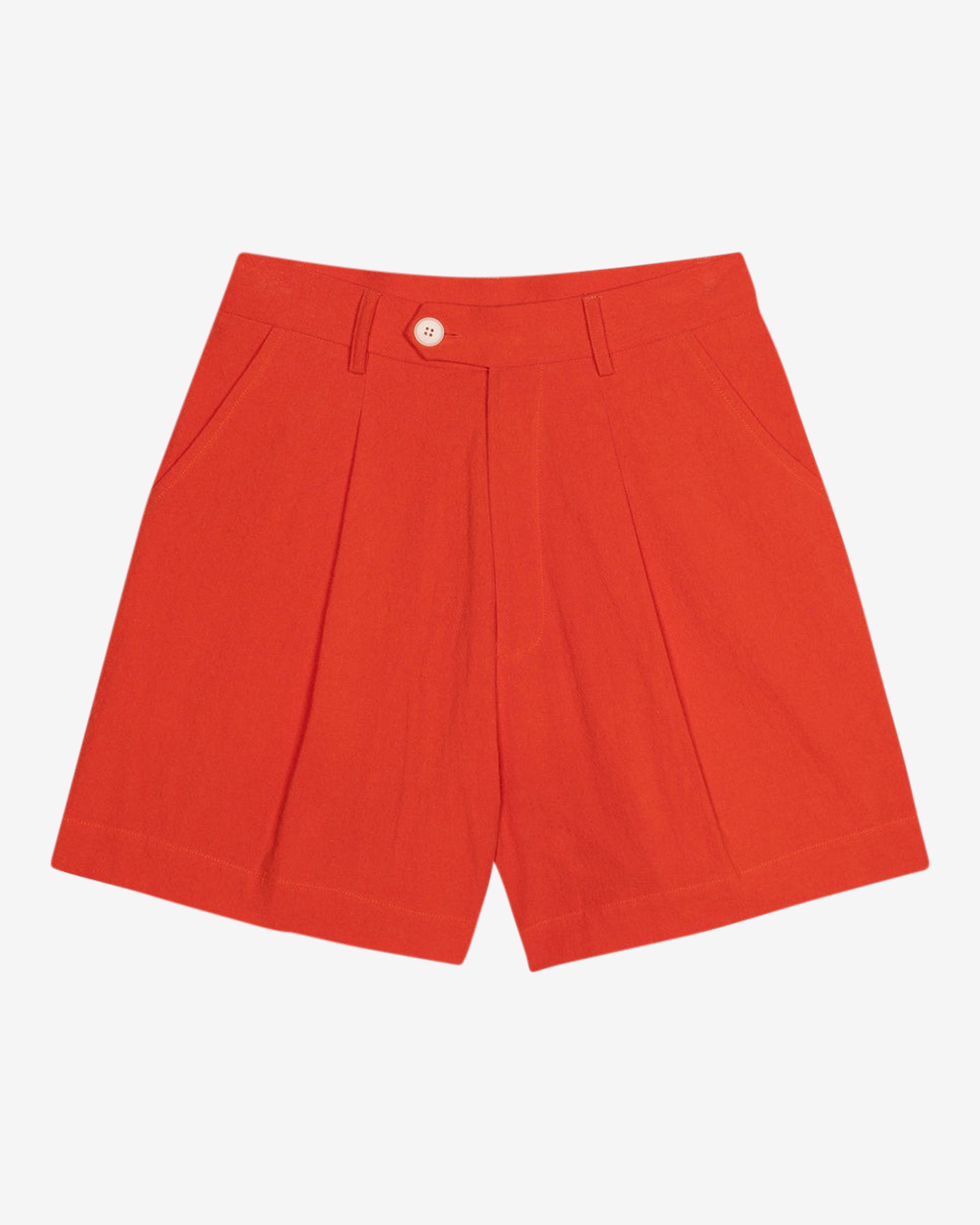A pair of high-waisted, mid-length, tailored tomato shorts made from a cotton and linen mix.