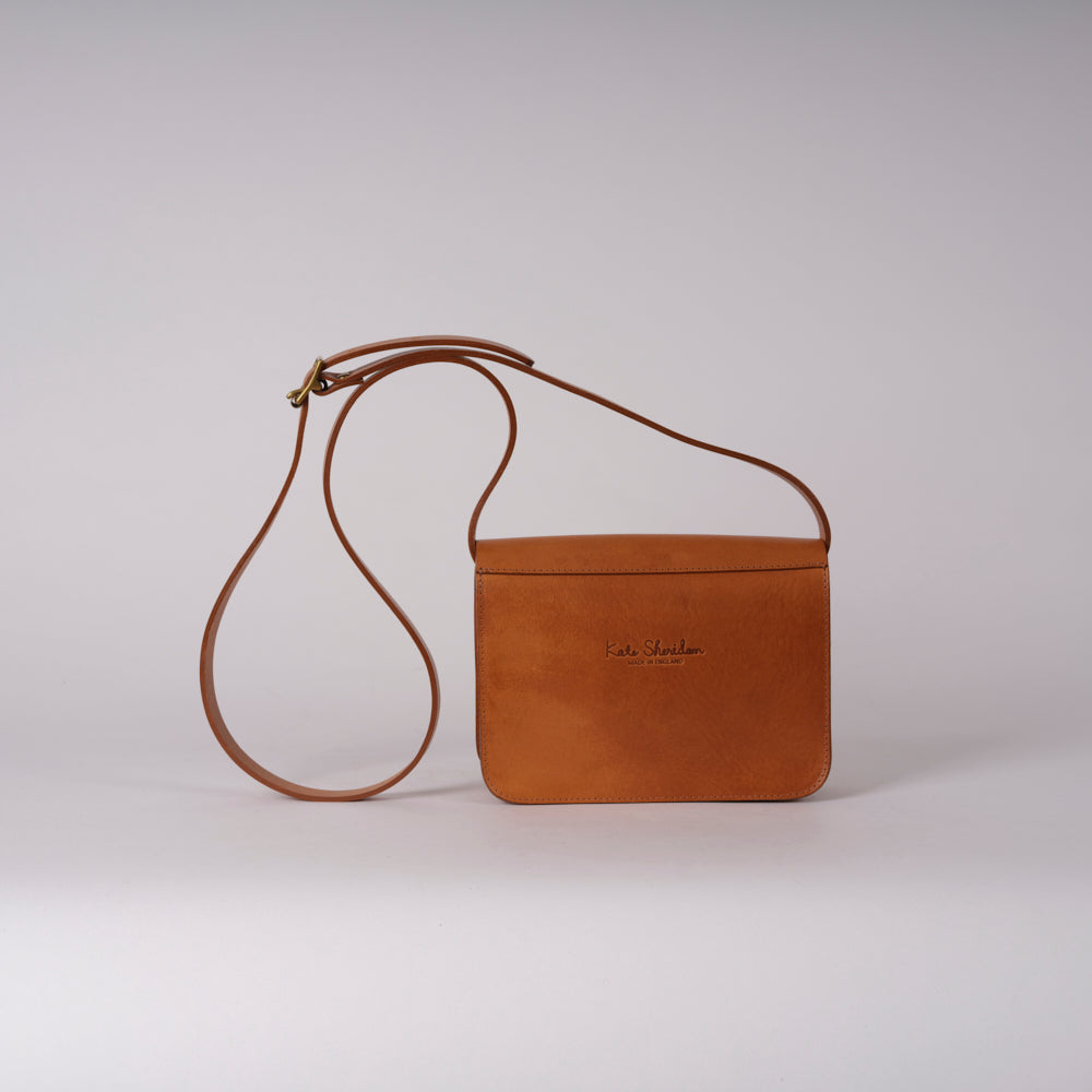 Kate Sheridan Acorn Pocket Lock Bag