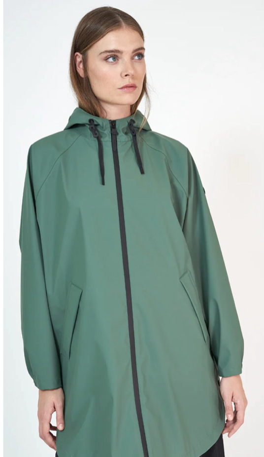 Tantä Green Sky Raincoat