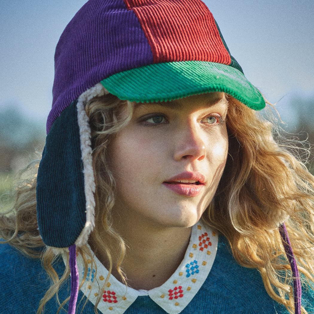 Lowie Colourblock Trapper Hat